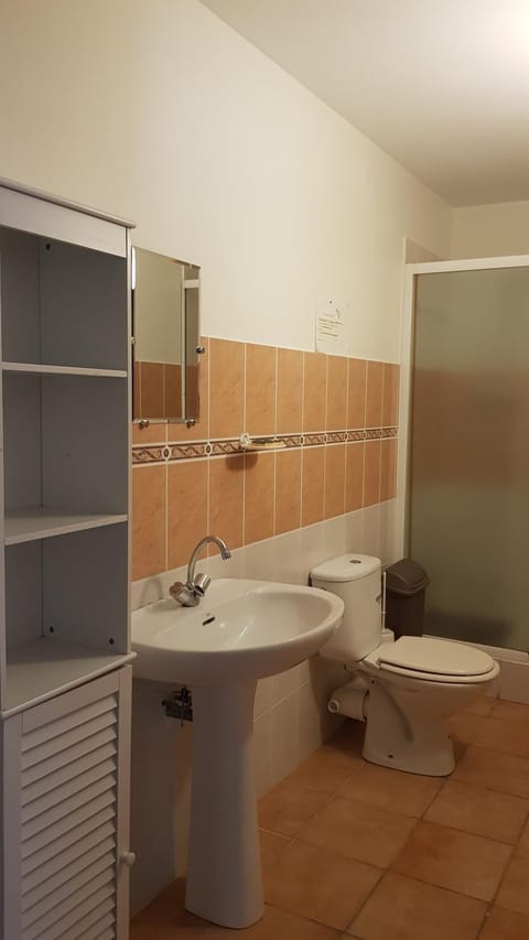 domaine d alistro avec grande piscine Apartment in Linguizzetta