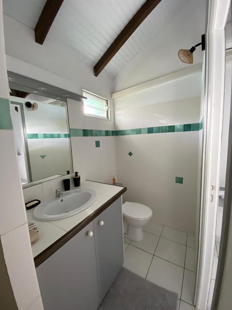 Kaz papillon House in Les Abymes