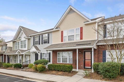 Bluemarsh Escape- Pet Friendly- 8 mins to Credit 1 House in Mount Pleasant