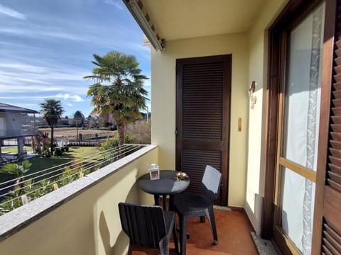 Patio, View (from property/room), Balcony/Terrace