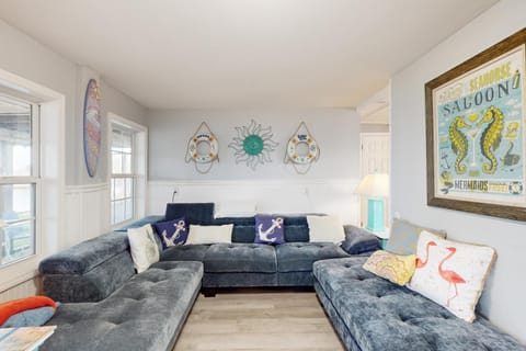 SC7119 The Silver Anchor House in Surf City