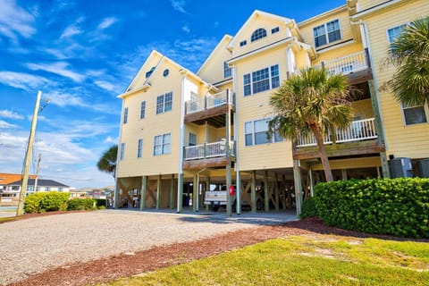 SCSW209 Moonswept House in Surf City