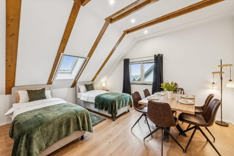 Dining area, Bedroom