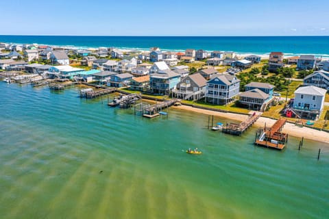 TB1336 Washed Ashore House in Topsail Beach