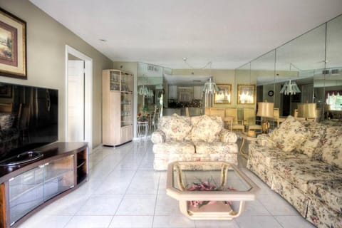 Le Frontenac 205 STR-01057 Apartment in Sunny Isles Beach