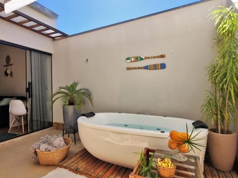 Hot Tub, Hot Tub, Bath
