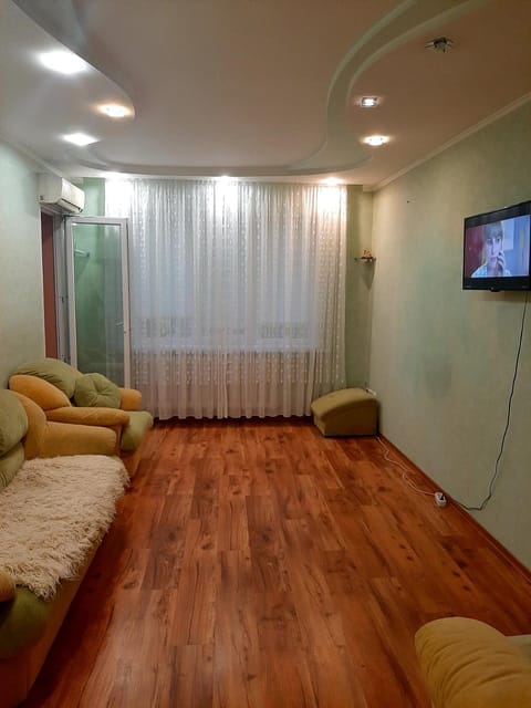 Bed, TV and multimedia, Balcony/Terrace, Living room, air conditioner