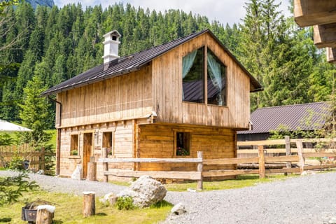 Eirl DOLOMITES Retreat Sappada Bed and Breakfast in Friuli-Venezia Giulia