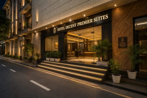 Property building, Facade/entrance, Day, Text overlay, Street view