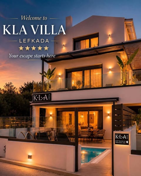 Property building, Pool view