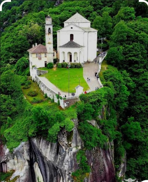 Villa Felix House in Omegna