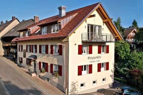 Property building, Restaurant/places to eat
