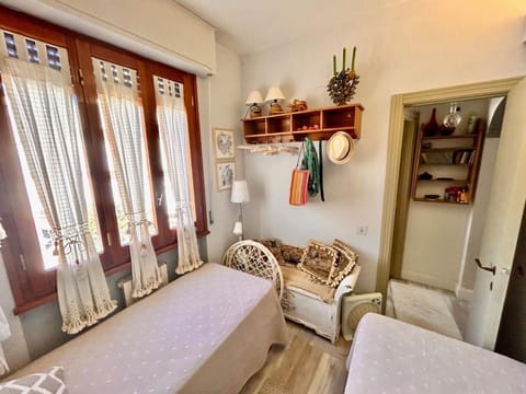 CASA TIZIANA, con terrazzo, aria condizionata e garage Apartment in Numana