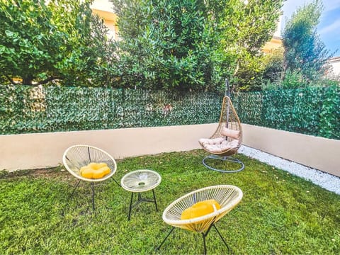 Villa Smeralda - 3 bedroom and Jacuzzi Villa in Arzachena