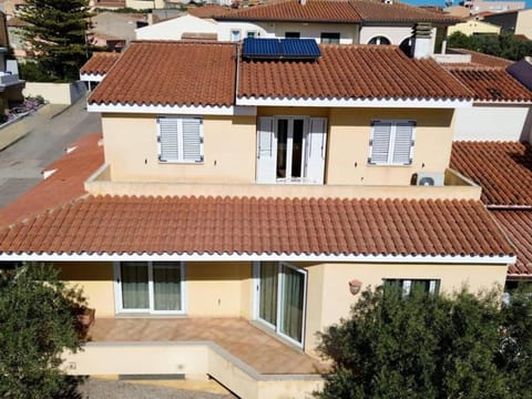 Villa Smeralda - 3 bedroom and Jacuzzi Villa in Arzachena