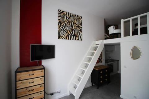 Property building, Living room