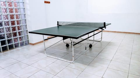 Table tennis
