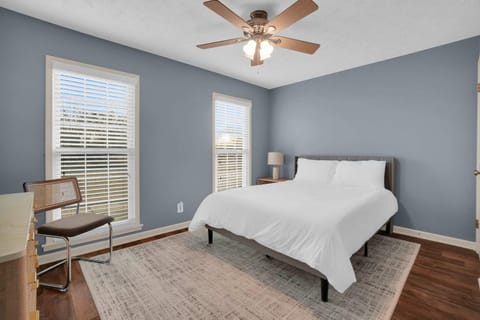 Spacious 4BR Family Home with Game Room House in Montgomery