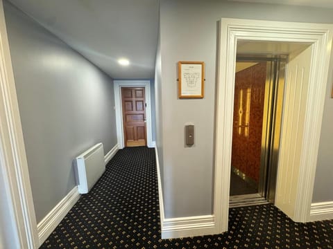 The Art House 10 Galway Salthill Apartment in Galway