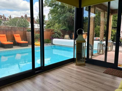 Pool view, Swimming pool, sunbed