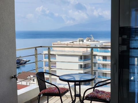Day, Balcony/Terrace, Seating area, Sea view