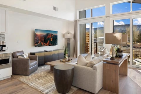 Peaceful Riverfront in Ridgway CO House in Ridgway