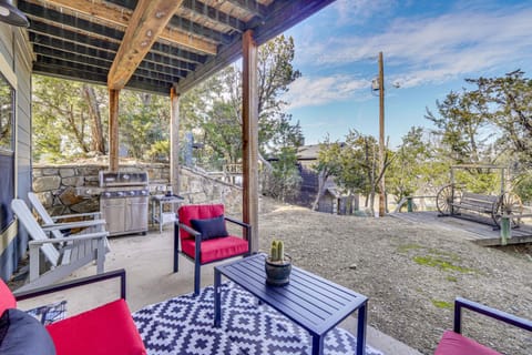 Pool Access, Walk to Water! Possum Kingdom Cabin Cabin in Possum Kingdom Lake