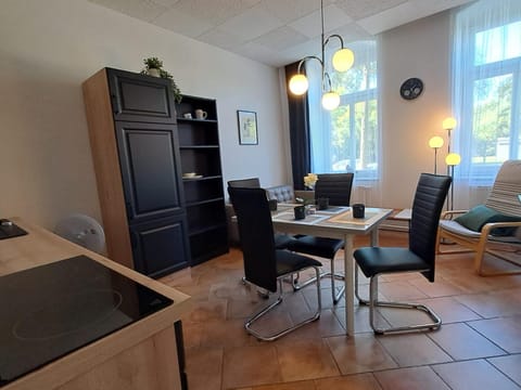 Kitchen or kitchenette, Living room, Seating area, Dining area, wardrobe