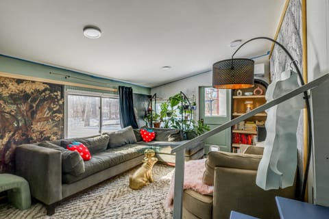 Less Than 1 Mi to Dtwn Brandon! Cozy Home with Fenced Yard House in Brandon