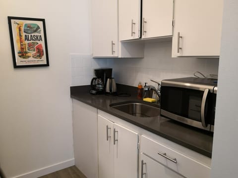 Quaint One Bedroom with FreeParking in Capitol Hill Hotel in Capitol Hill