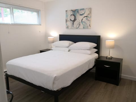 Quaint One Bedroom with FreeParking in Capitol Hill Hotel in Capitol Hill