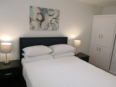 Quaint One Bedroom with FreeParking in Capitol Hill Hotel in Capitol Hill