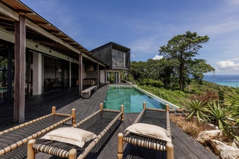 Balcony/Terrace, Pool view, Sea view