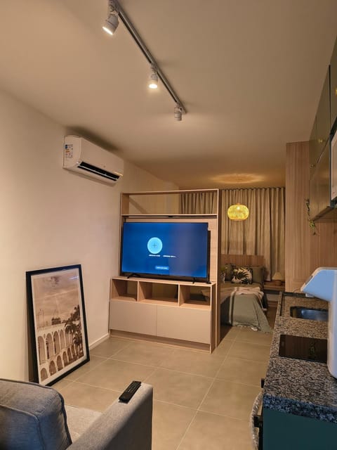 TV and multimedia, Living room, air conditioner