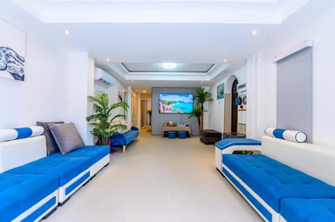 TV and multimedia, Living room