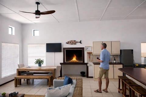 Living room, Dining area, fireplace