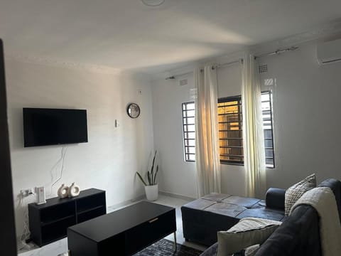 Living room, Seating area, internet, air conditioner