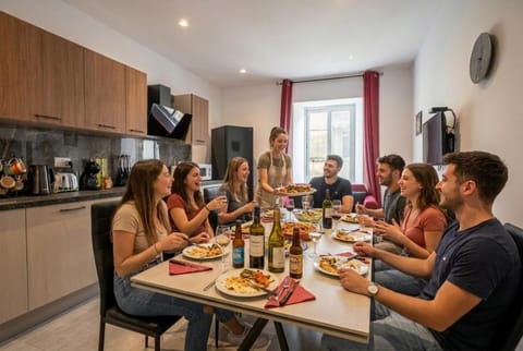 People, Coffee/tea facilities, Kitchen or kitchenette, Food and drinks, Dining area, Food, Guests, Lunch, Dinner, Drinks, Alcoholic drinks, group of guests, Family, minibar