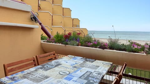 SE210 - Senigallia, grazioso monolocale vista mare Apartment in Senigallia