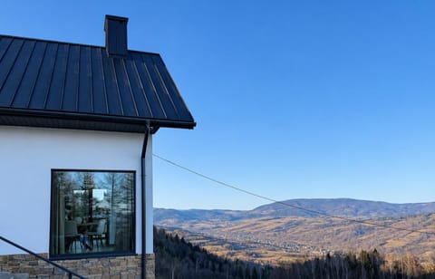Property building, Natural landscape, Mountain view
