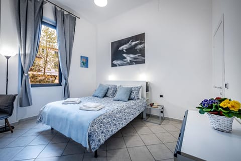Bed, Photo of the whole room, Bedroom, Garden view, towels