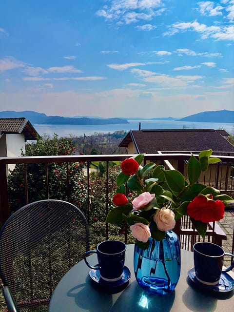 View (from property/room), Lake view, Mountain view