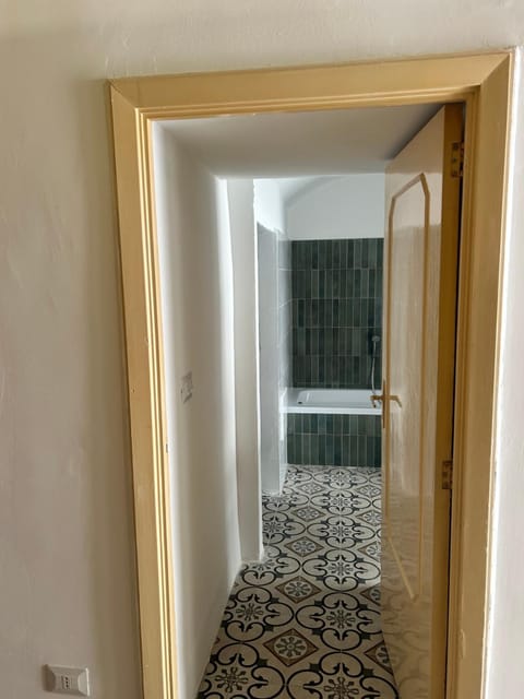 Shower, Bathroom, Bath