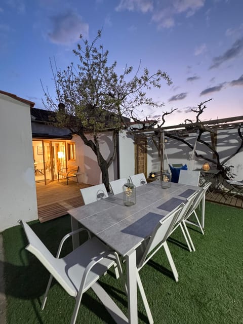 Day, Garden, Balcony/Terrace, Garden view