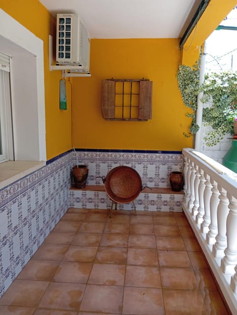 Patio, Off site