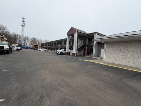 DaysInnbyWyndhamSeymour Motel in Indiana