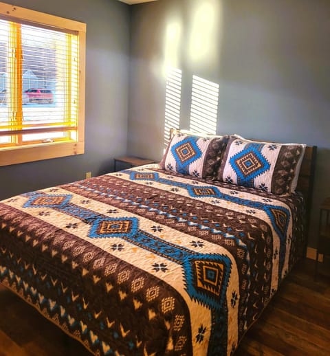 Cold Brook Lodge - 2 and 3 Bedroom Luxury Apartments Apartment in Lake Placid