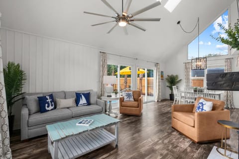 Oriole SeaCret House in Pensacola Beach