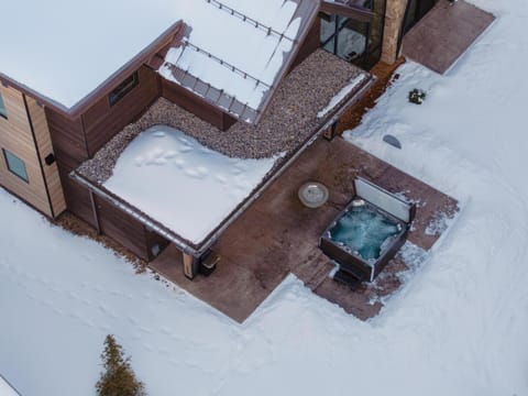 8 Speedwell home House in Big Sky