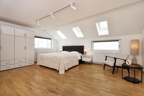 Bed, Bedroom, wardrobe